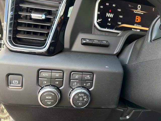 New 2026 GMC Sierra 2500 Denali w/ Denali Reserve Package AWD/4WD image 31