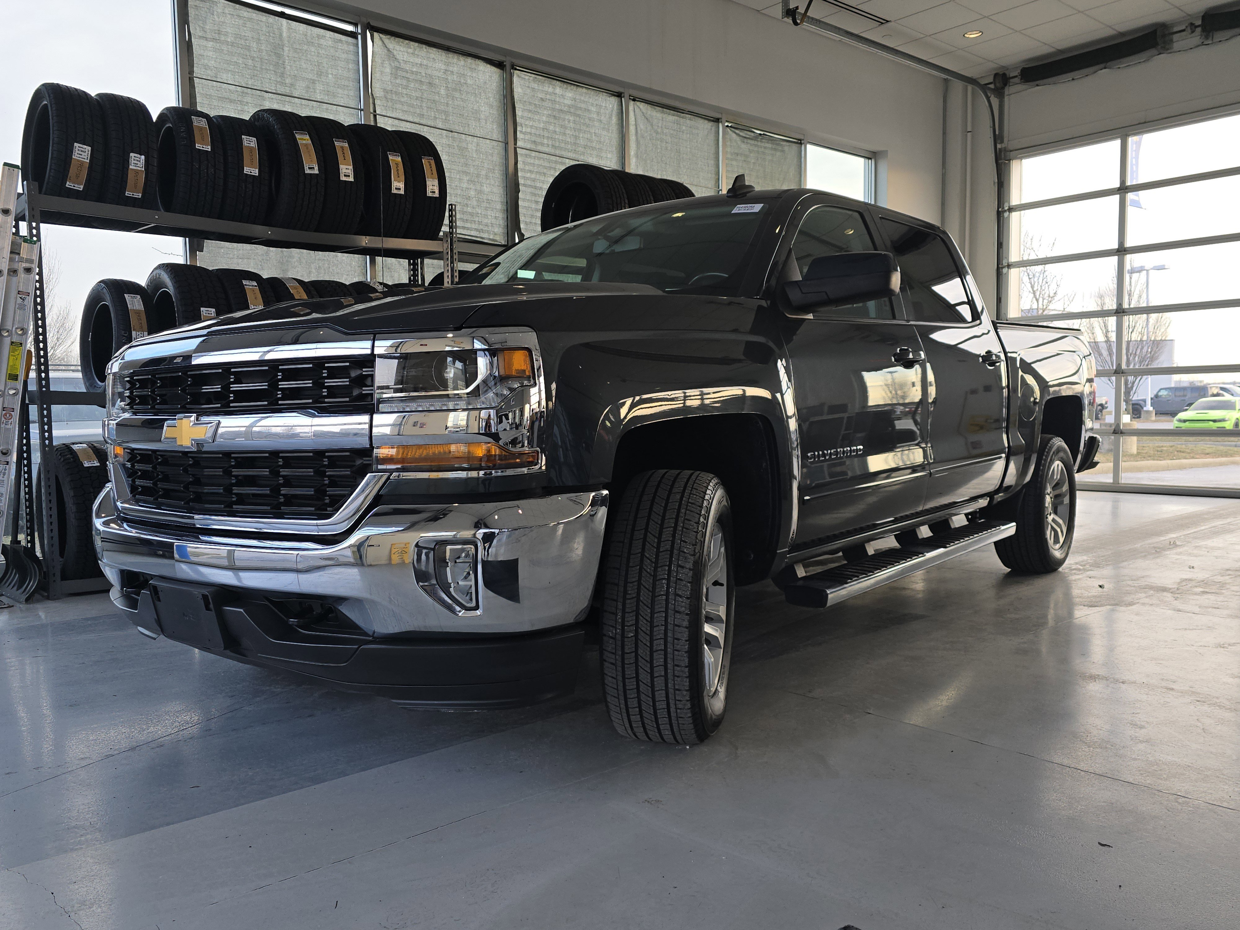 Used 2018 Chevrolet Silverado 1500 LT w/ All Star Edition image 12