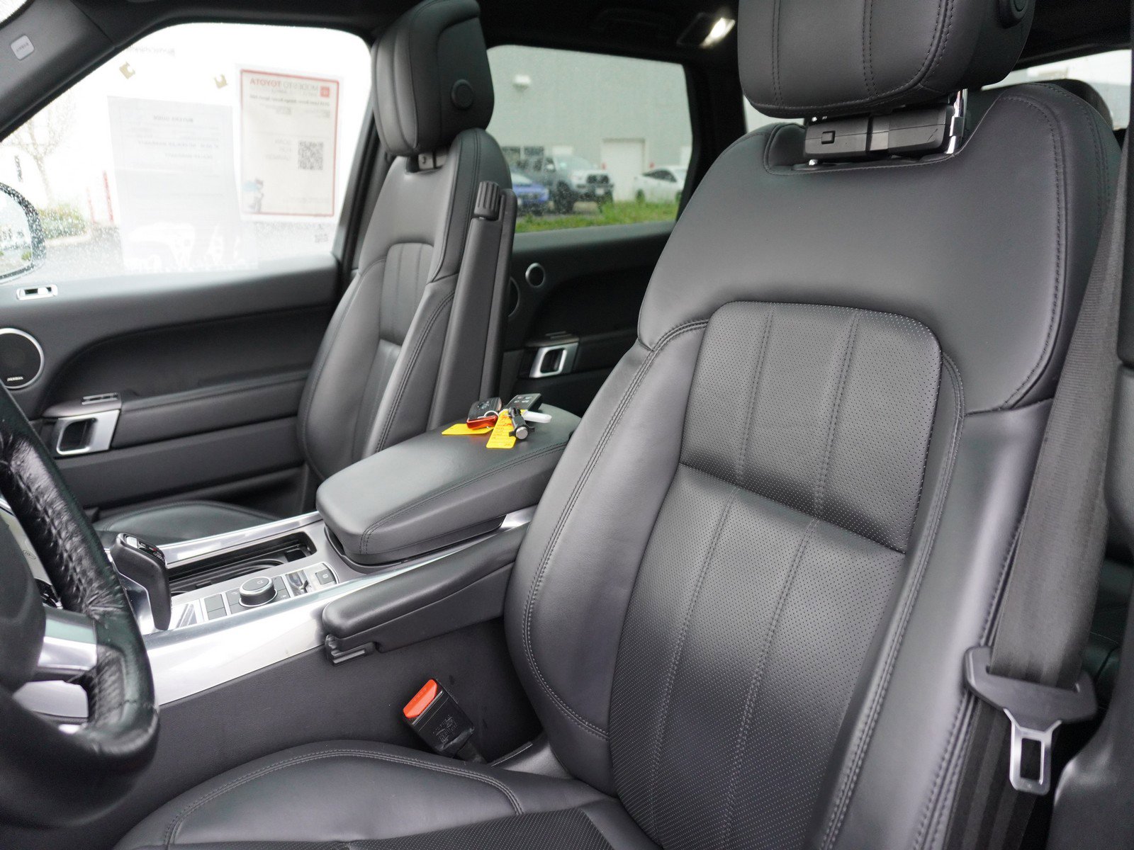 Used 2019 Land Rover Range Rover Sport HSE image 23