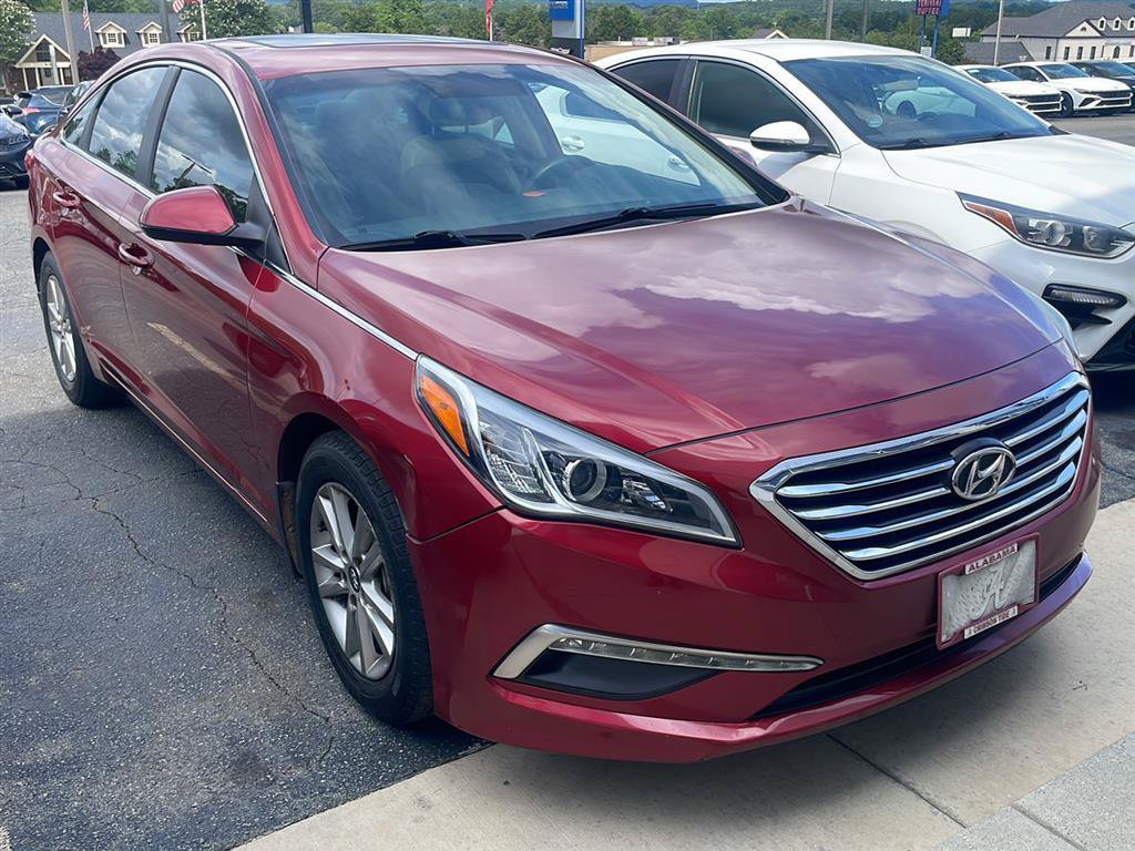 Used 2015 Hyundai Sonata SE w/ Option Group 02 FWD image 12