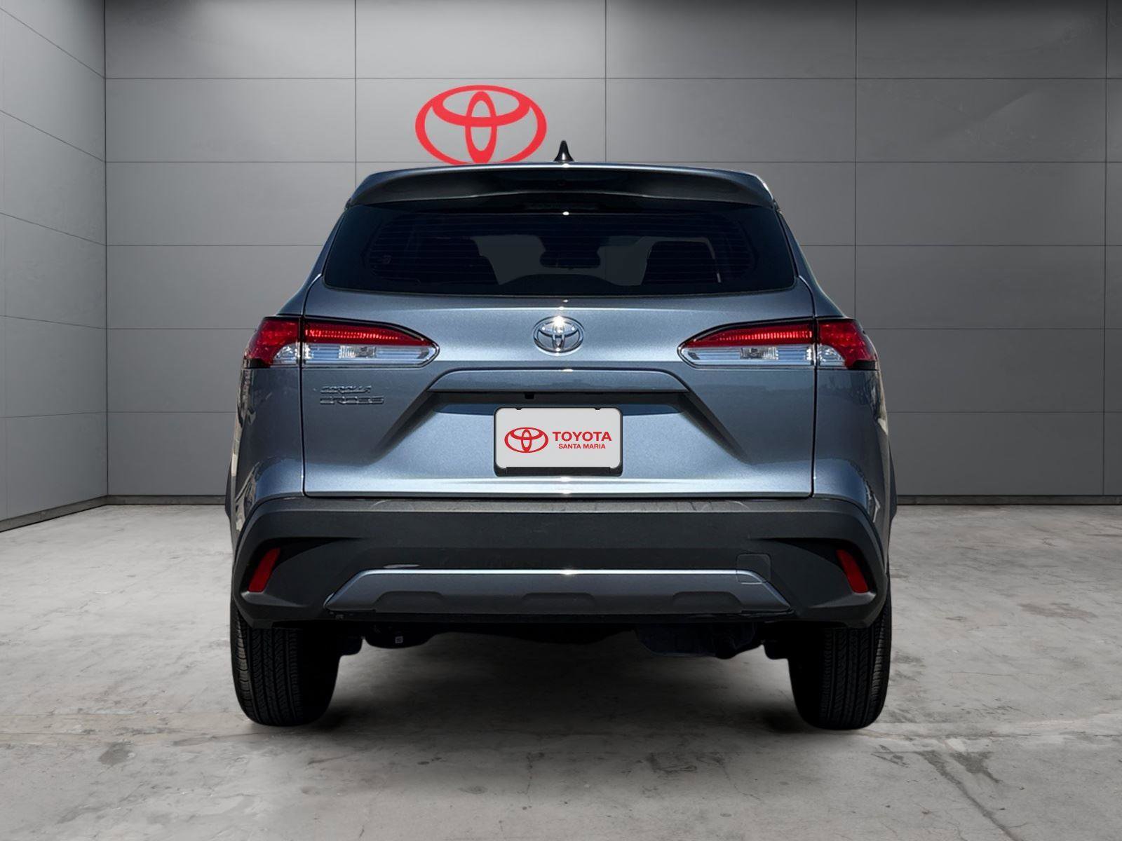 Used 2024 Toyota Corolla Cross L image 4