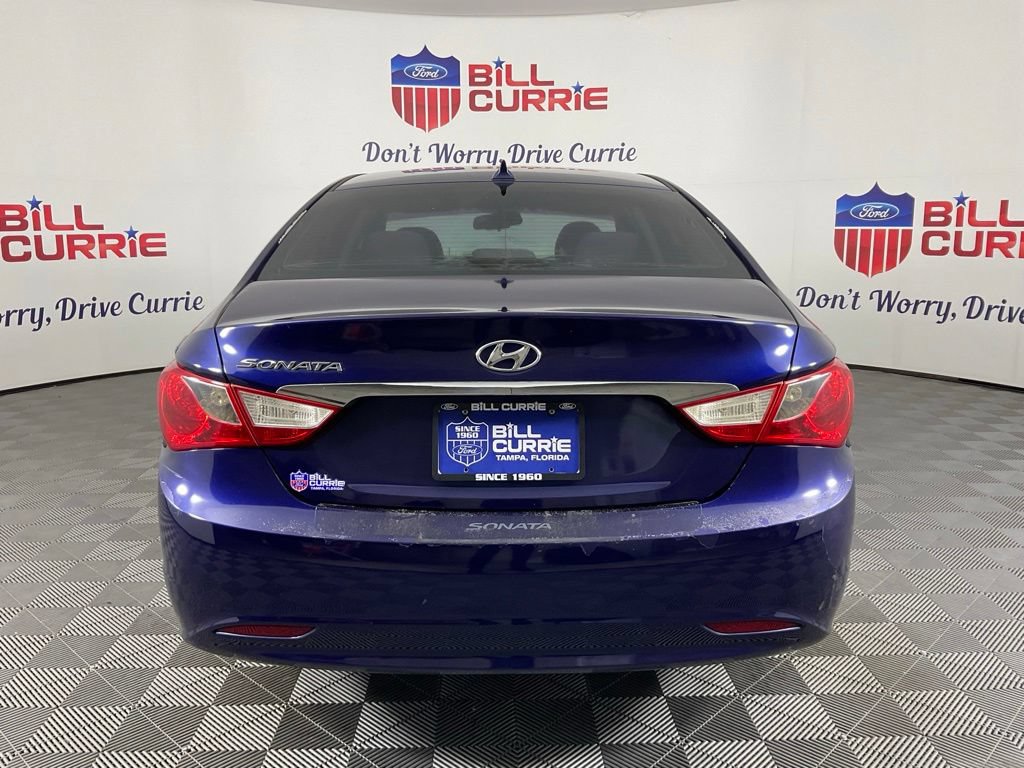 Used 2013 Hyundai Sonata GLS FWD image 4