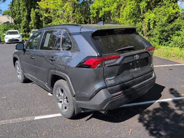 Used 2023 Toyota RAV4 LE AWD/4WD image 9