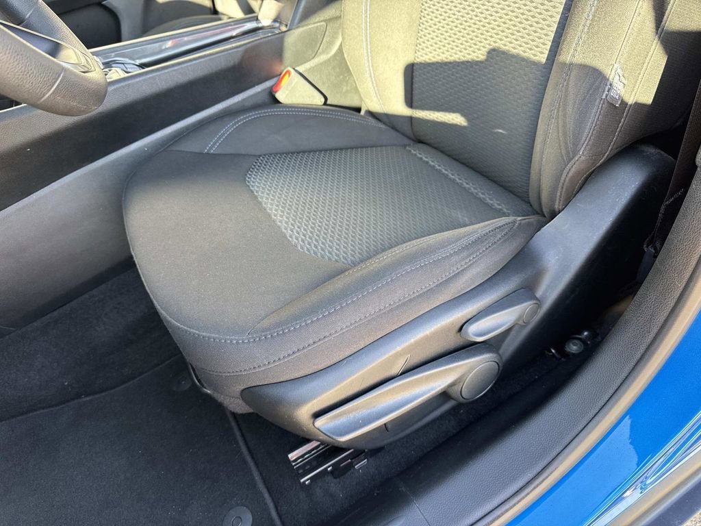 Used 2024 Jeep Compass Sport image 34