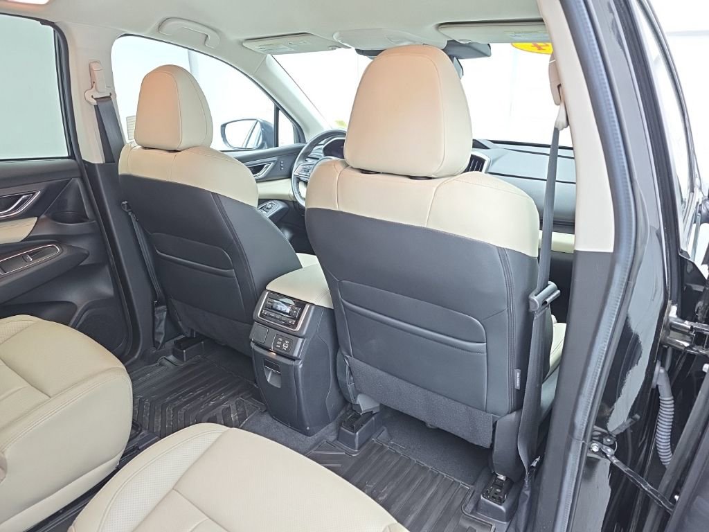 Used 2024 Subaru Ascent Limited image 46