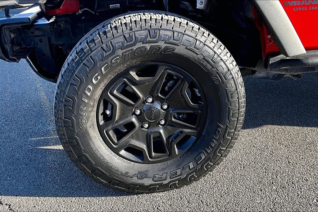 Used 2016 Jeep Wrangler Unlimited Willys image 8