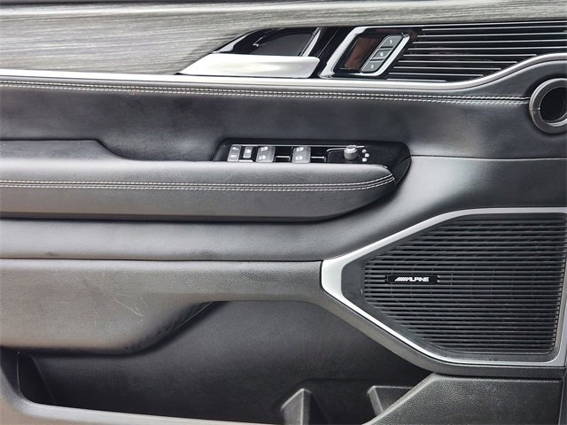 Certified 2024 Jeep Wagoneer Series II image 21