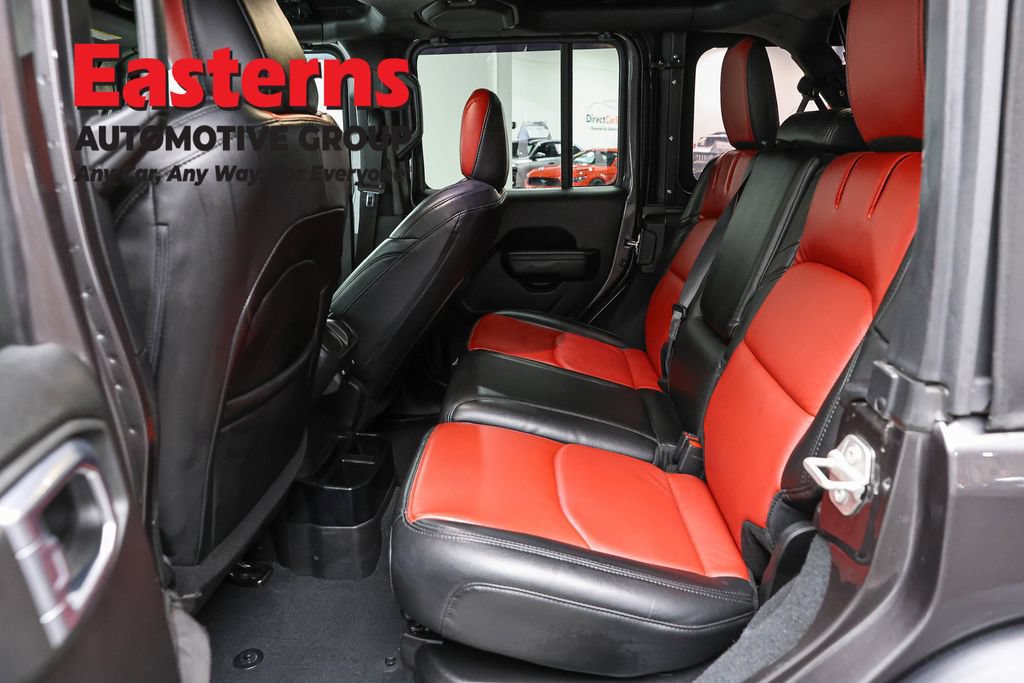 Used 2023 Jeep Wrangler Unlimited w/ Cold Weather Group AWD/4WD image 22