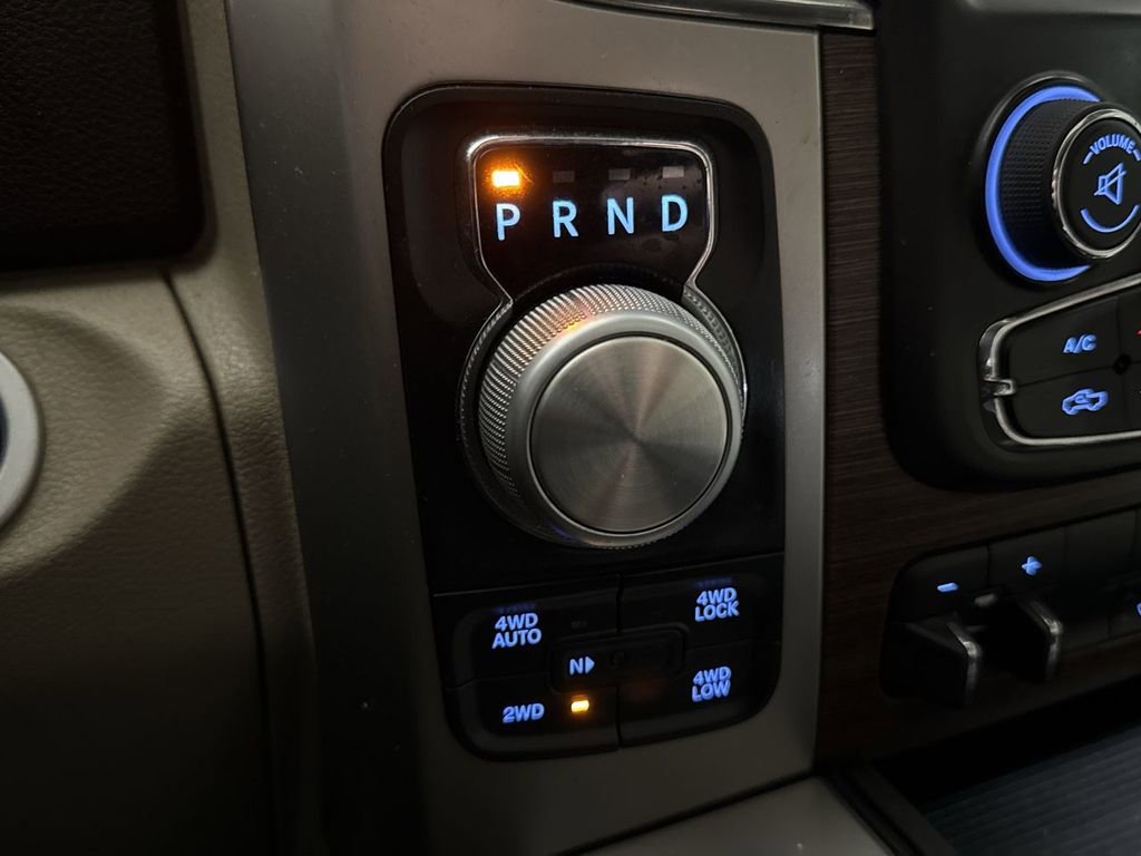 Used 2018 RAM 1500 Laramie w/ Convenience Group image 17