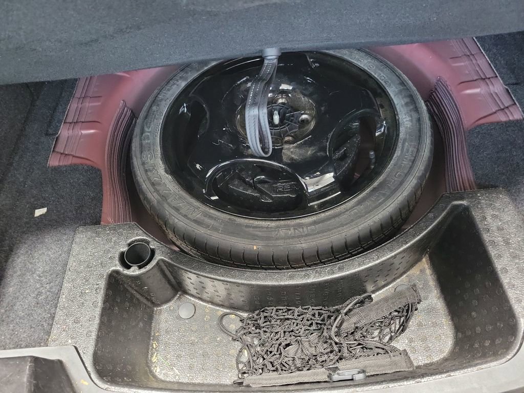 Used 2013 Cadillac XTS Premium image 12