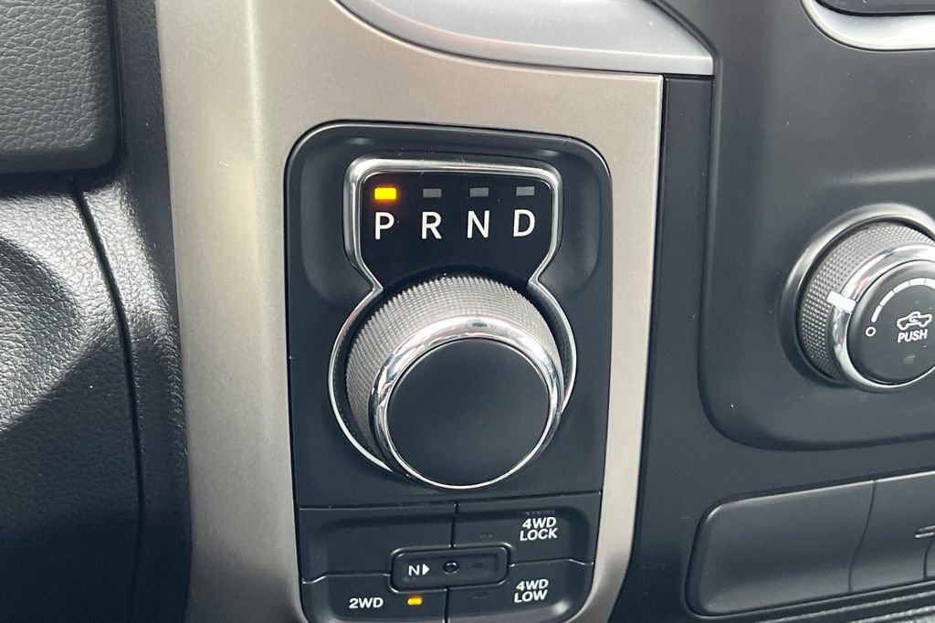 Used 2018 RAM 1500 Classic SLT image 18