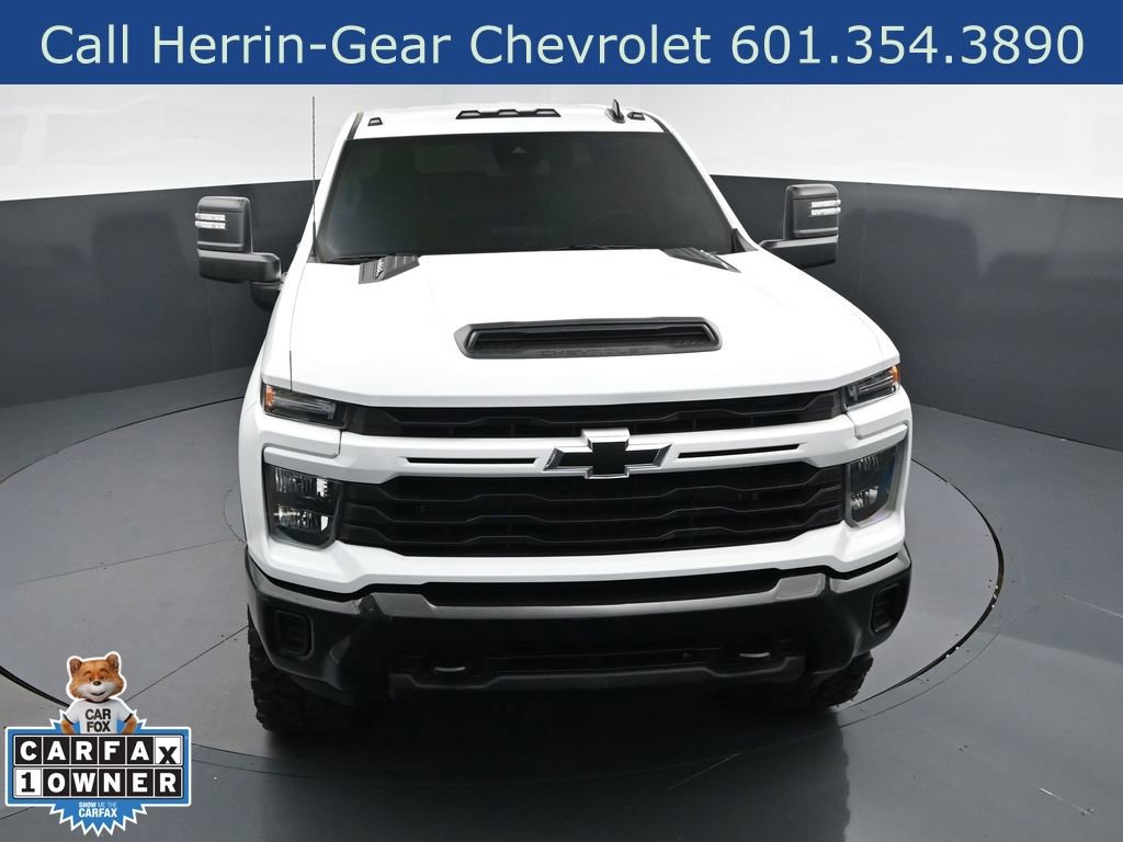 Used 2024 Chevrolet Silverado 2500 Custom w/ Custom Value Package AWD/4WD image 38