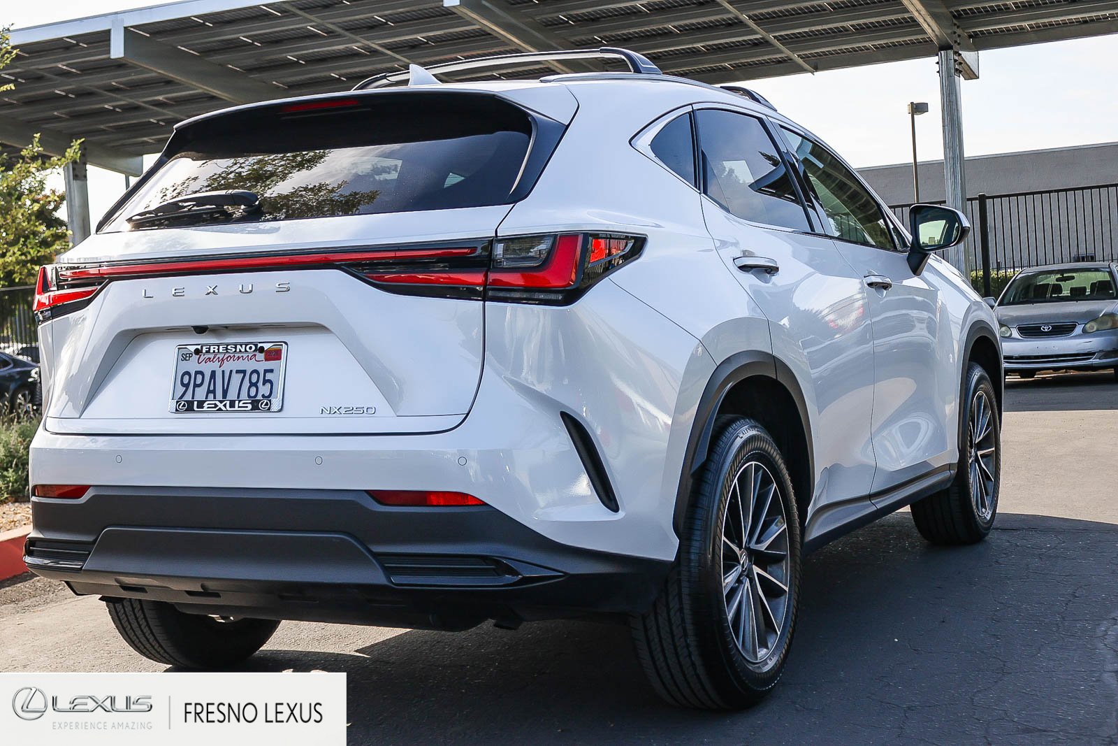 Certified 2025 Lexus NX 250 FWD image 6
