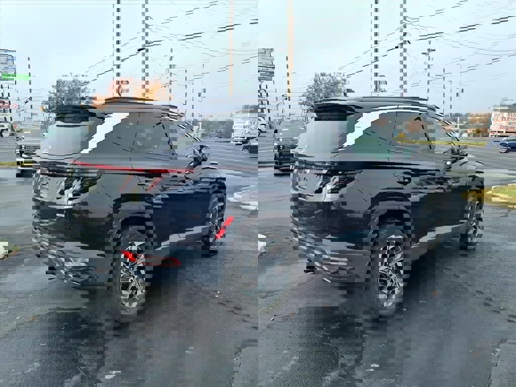 Used 2022 Hyundai Tucson Limited w/ Cargo Package image 26