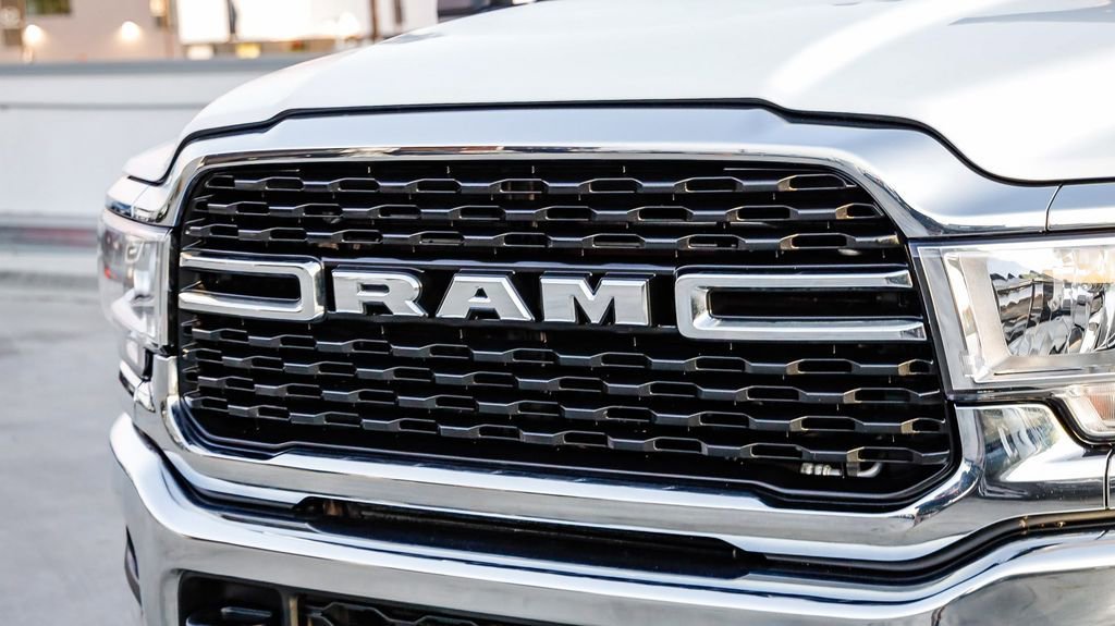 Used 2024 RAM 3500 Big Horn image 6