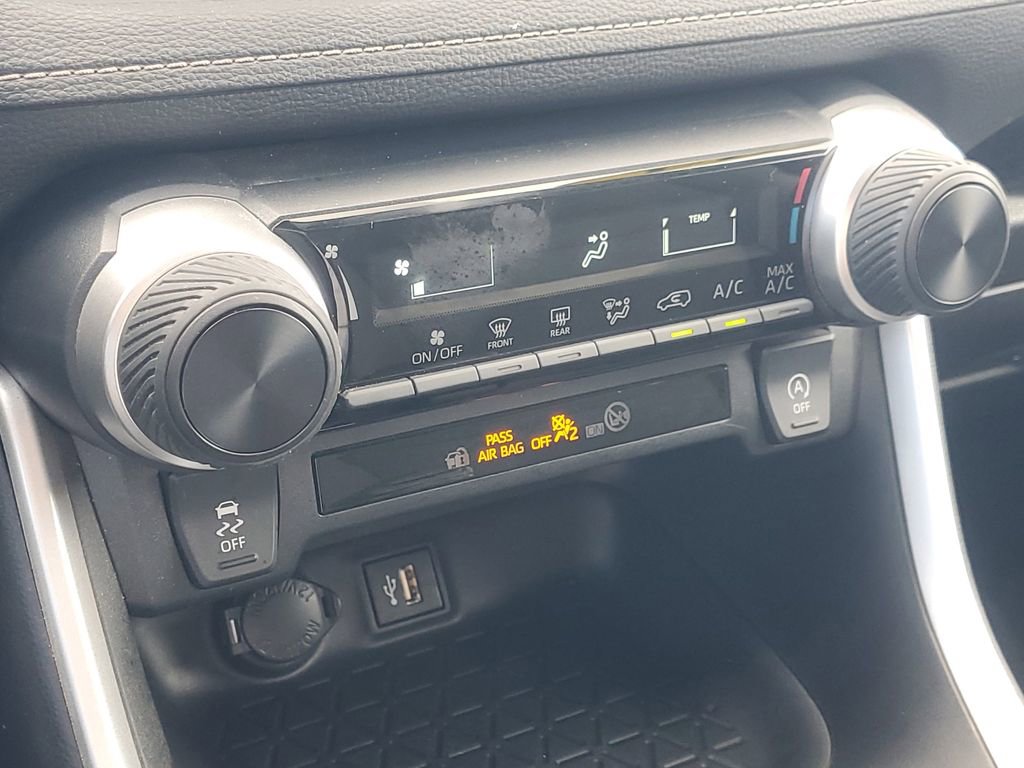 Certified 2024 Toyota RAV4 LE image 27