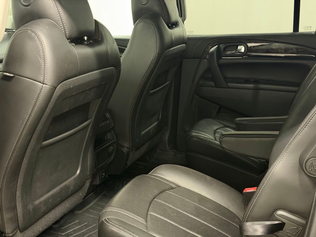 Used 2017 Buick Enclave Leather image 28