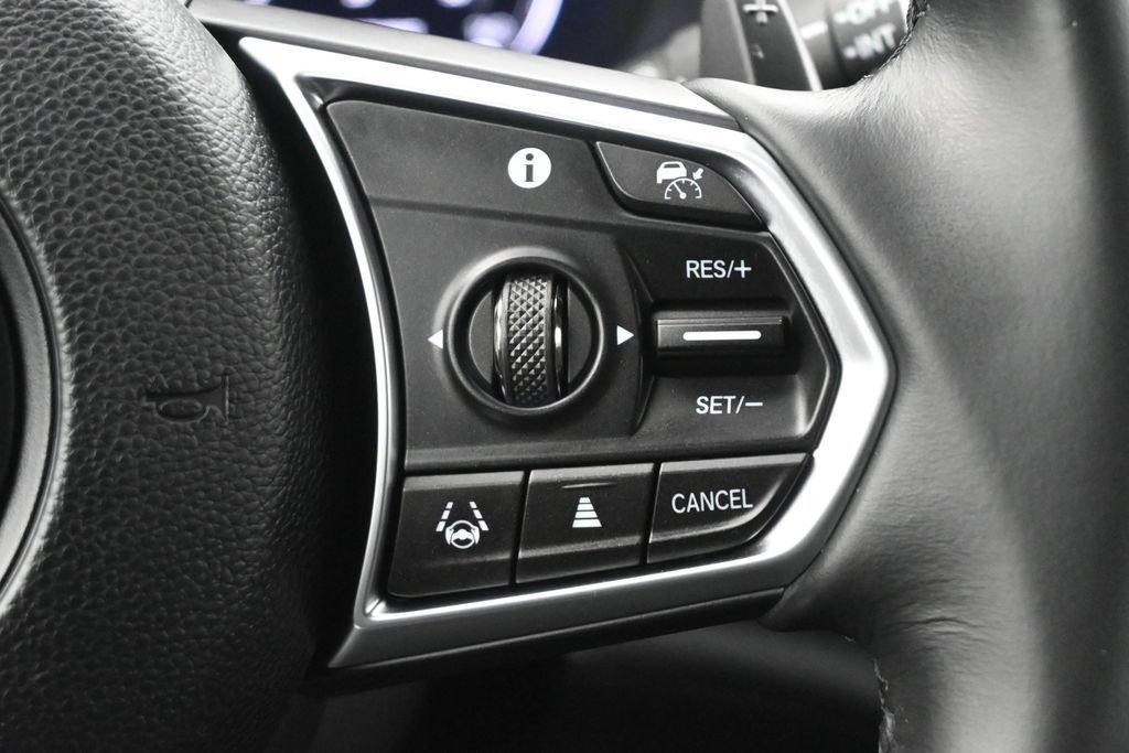 Used 2023 Acura MDX w/ Technology Package AWD/4WD image 10