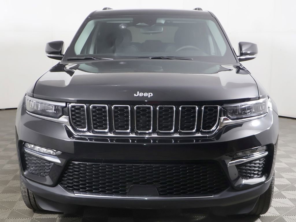 Used 2023 Jeep Grand Cherokee Limited AWD/4WD image 12