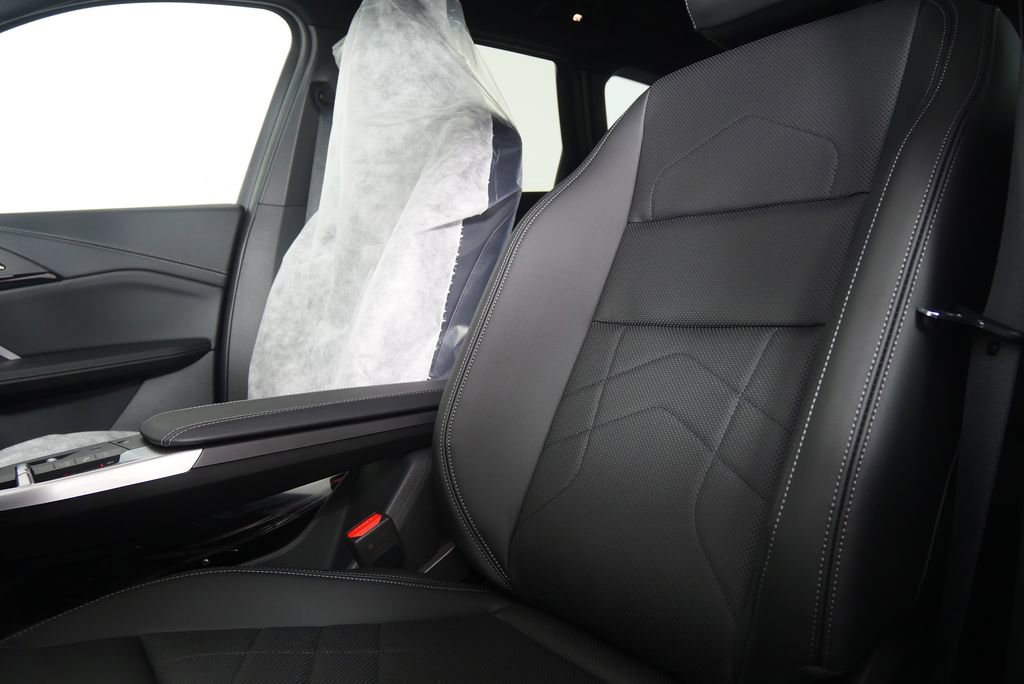 Used 2026 BMW X1 xDrive28i image 11