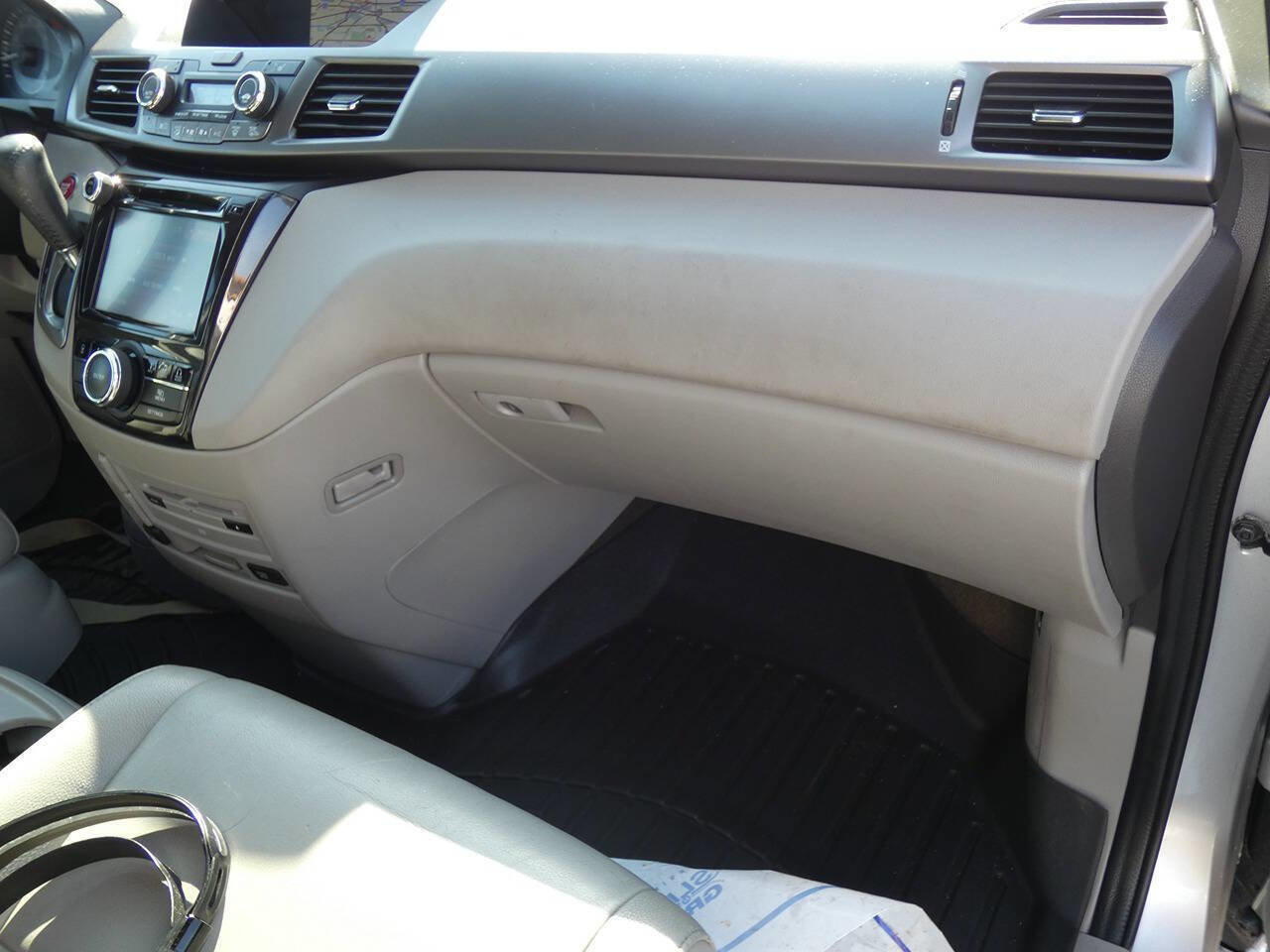 Used 2015 Honda Odyssey Touring Elite image 22