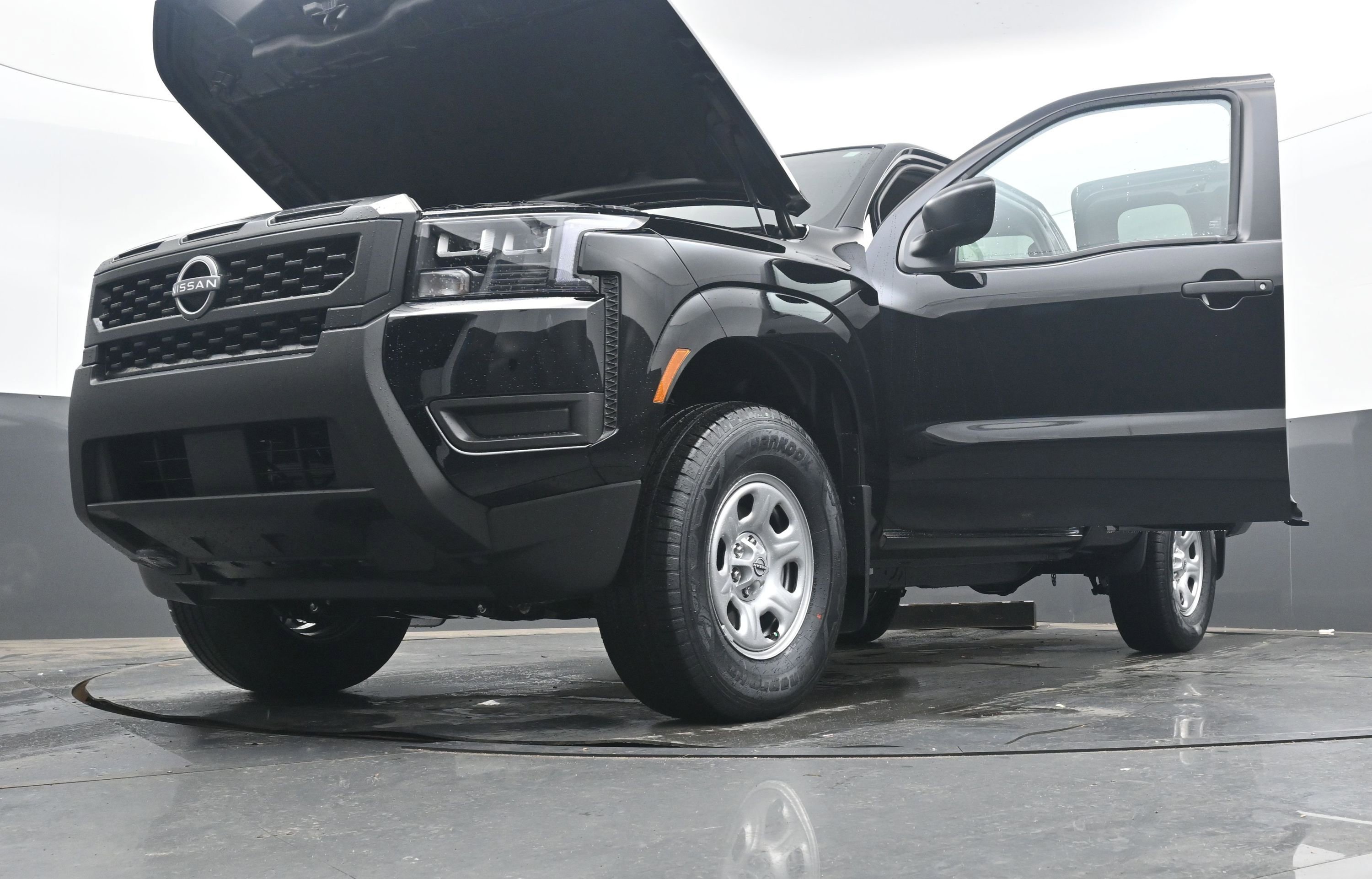 New 2026 Nissan Frontier S image 41