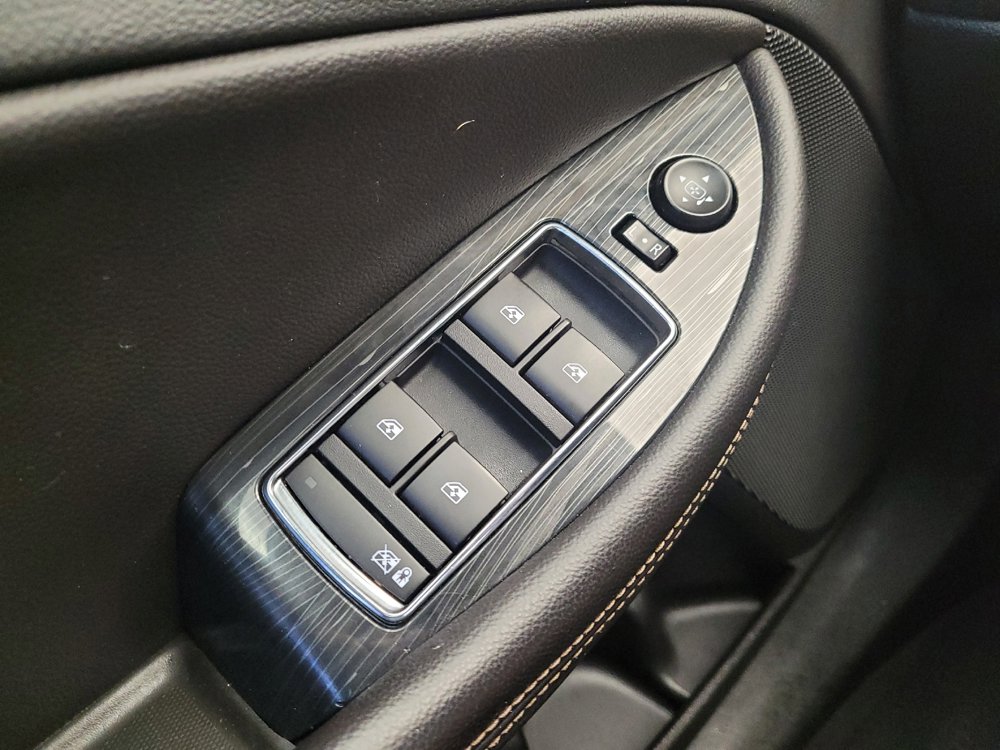 Used 2016 Chevrolet Impala LTZ FWD image 27