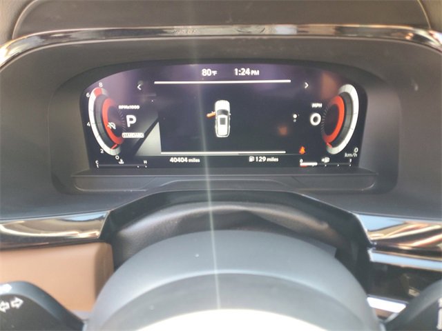 Used 2023 Nissan Pathfinder Platinum image 19