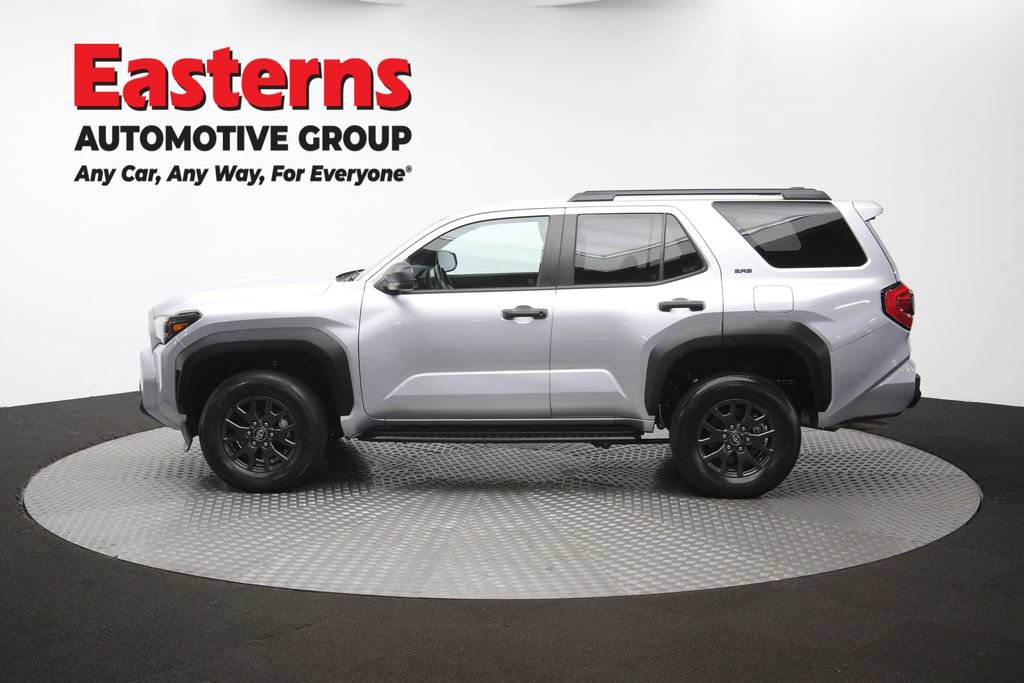 Used 2025 Toyota 4Runner SR5 AWD/4WD image 60