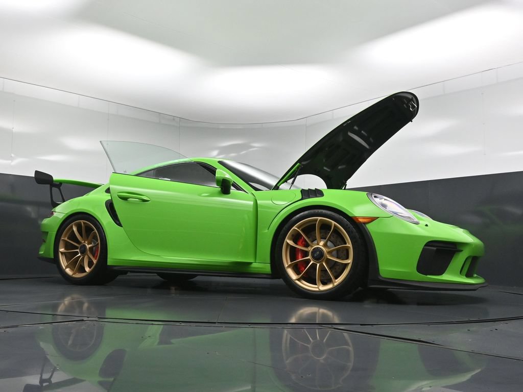 Used 2019 Porsche 911 GT3 RS w/ Light Design Package RWD image 36