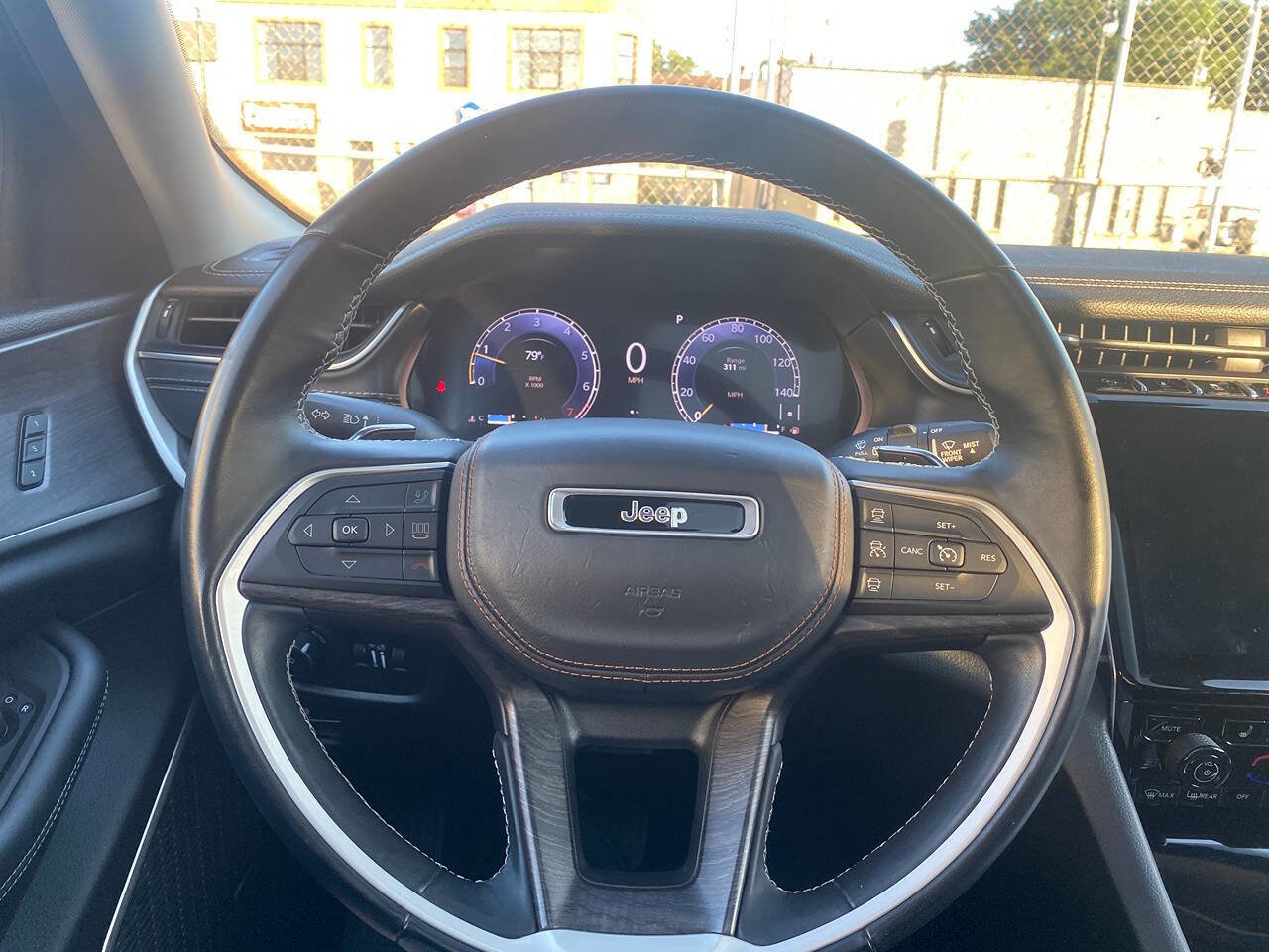 Used 2021 Jeep Grand Cherokee L Limited image 20