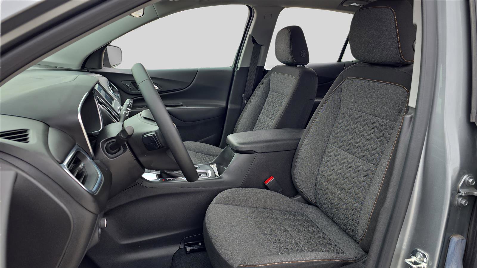 Used 2023 Chevrolet Equinox LT FWD image 11