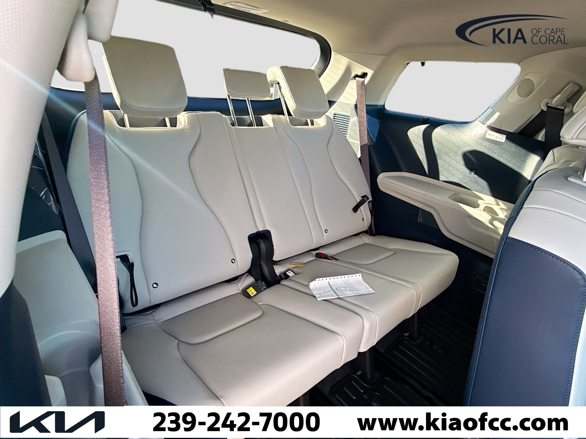 New 2026 Kia Carnival EX image 21