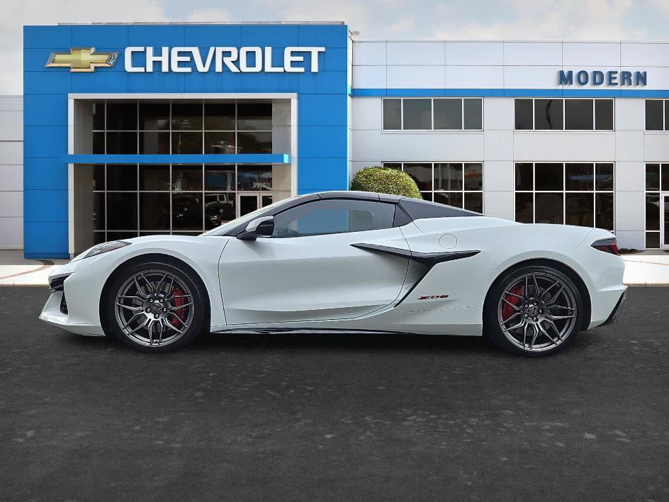 Used 2024 Chevrolet Corvette Z06 RWD video 2