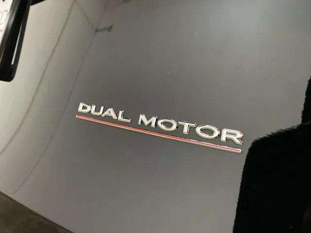 Used 2023 Tesla Model Y Performance image 81