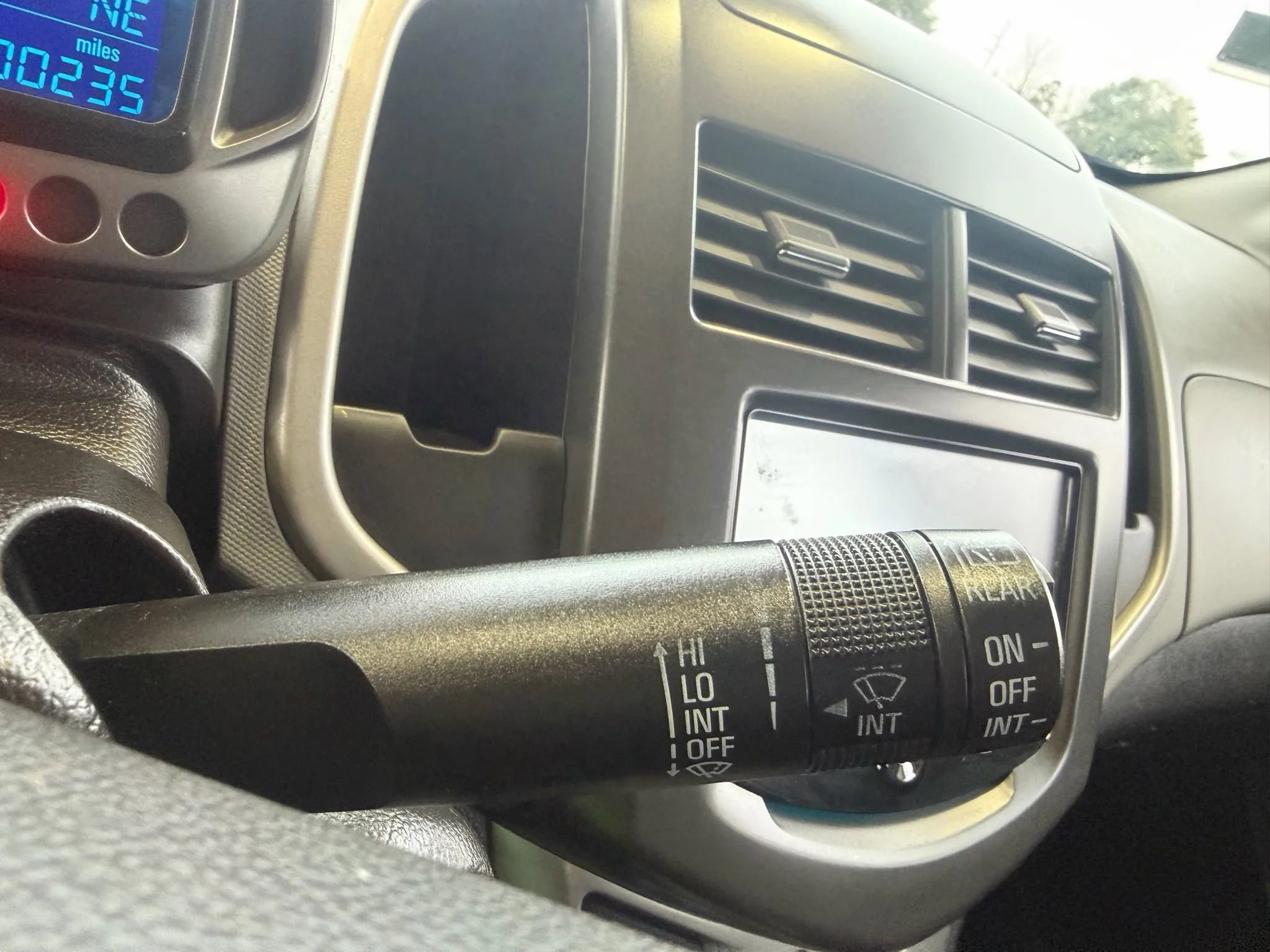 Used 2014 Chevrolet Sonic LT image 13