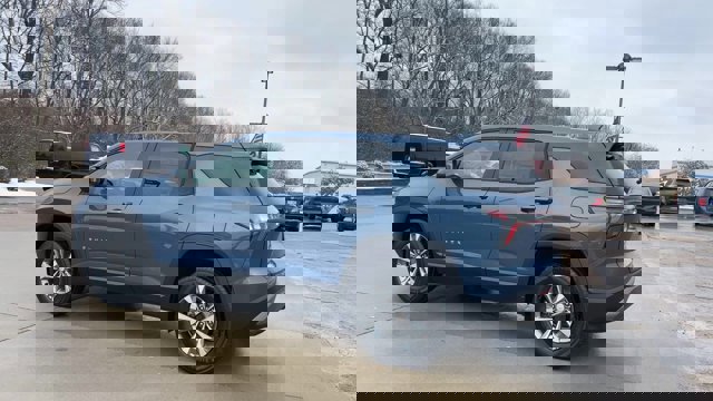 New 2026 Chevrolet Equinox LT w/ Convenience Package II image 6