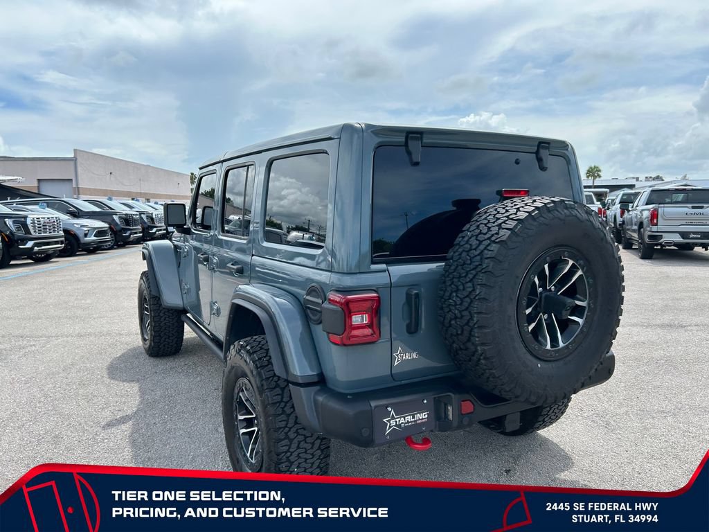 Used 2024 Jeep Wrangler Unlimited Rubicon AWD/4WD image 7