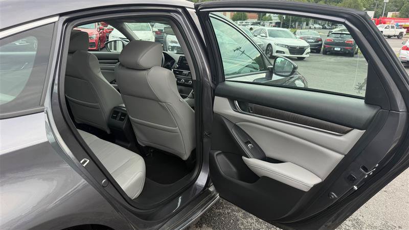 Used 2018 Honda Accord EX-L image 37
