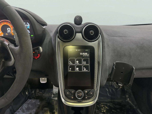 Used 2020 McLaren 600LT Spider image 54