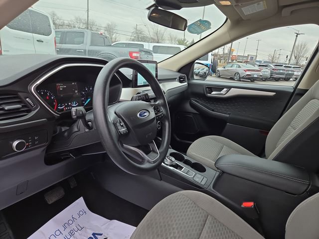 Used 2020 Ford Escape SE image 23