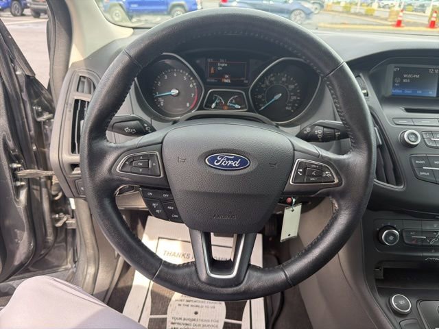 Used 2017 Ford Focus SE w/ Cold Weather Package image 19