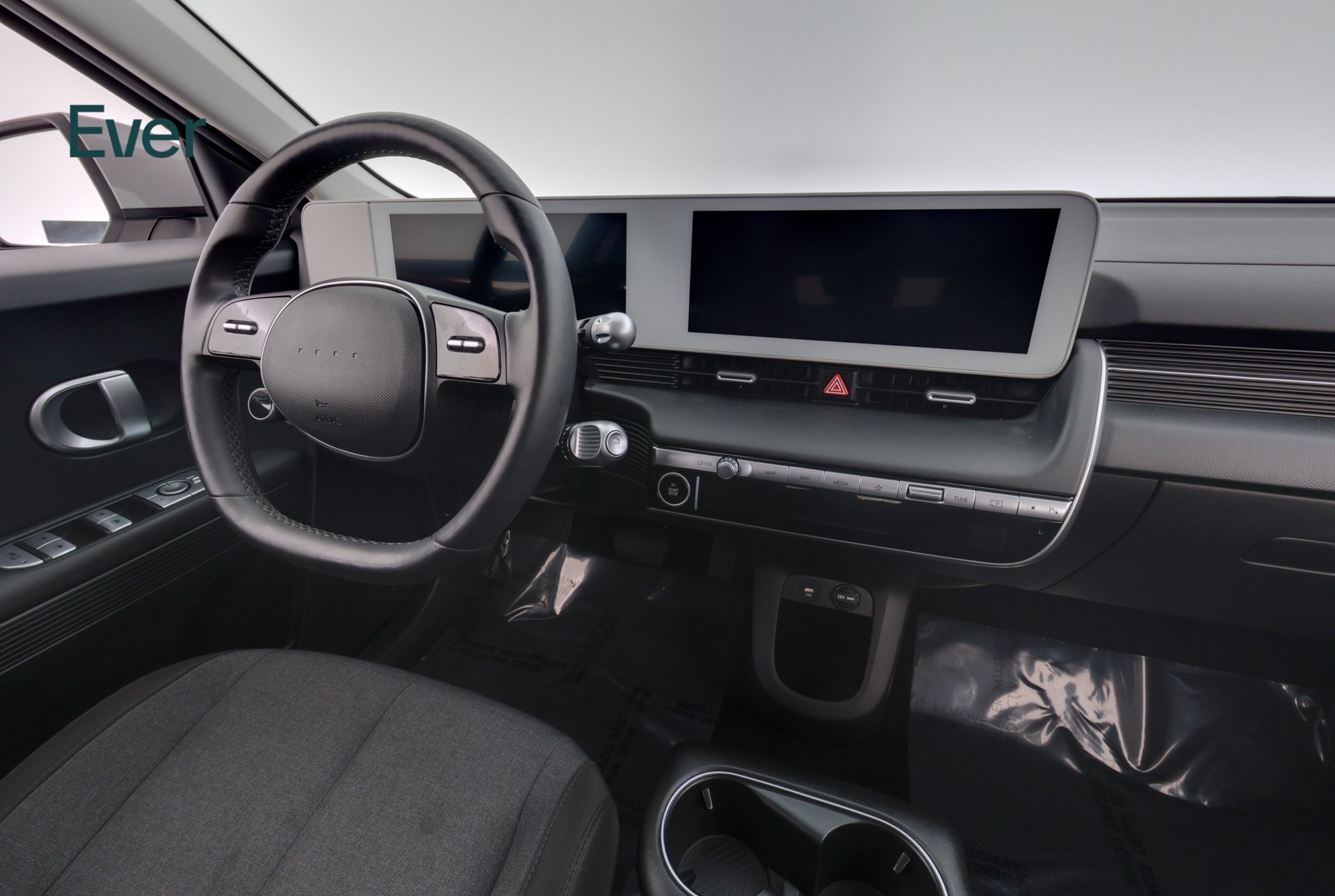 Used 2024 Hyundai Ioniq 5 SEL RWD image 25