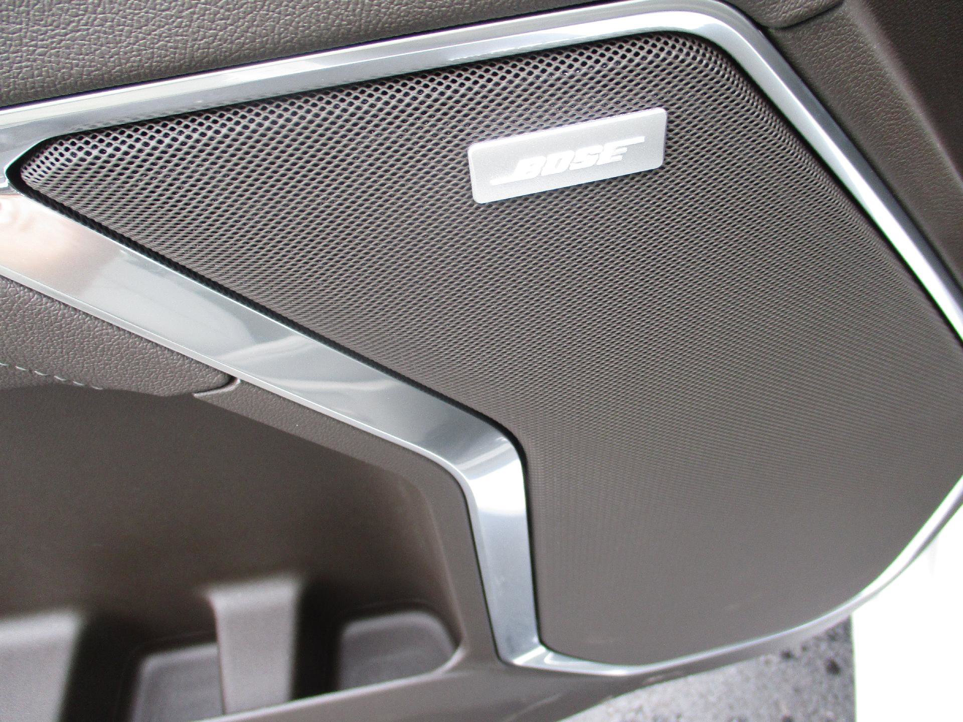 New 2026 Chevrolet Silverado 1500 LTZ w/ LTZ Premium Package image 12