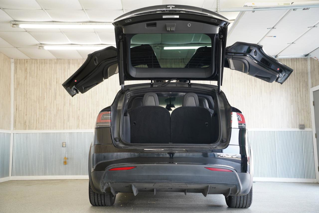 Used 2020 Tesla Model X Performance image 39