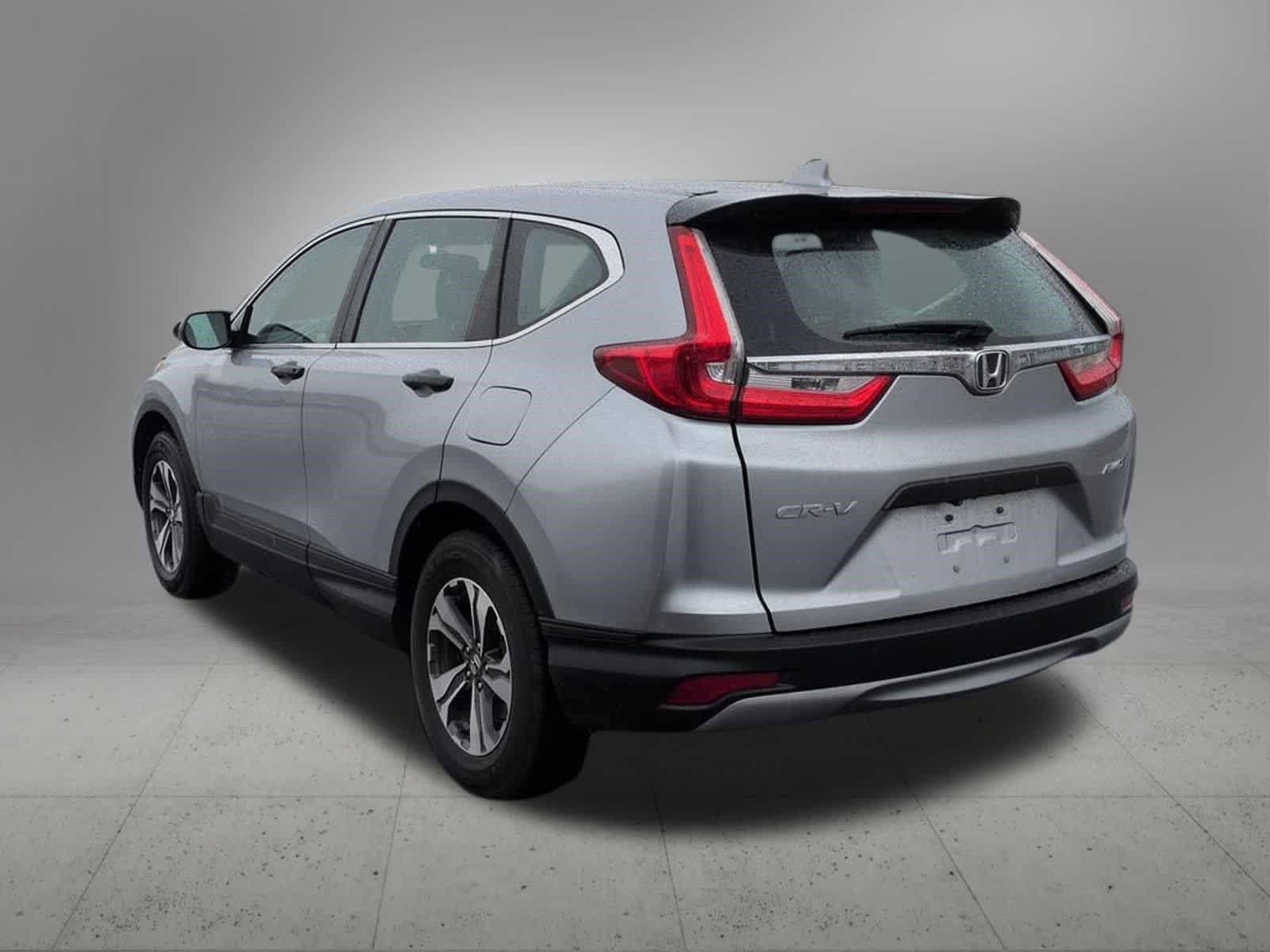 Used 2019 Honda CR-V LX image 4