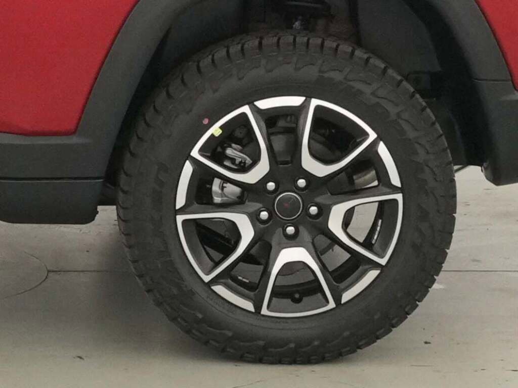 New 2026 Jeep Compass Trailhawk image 37