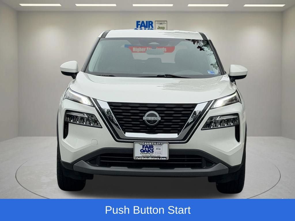 Used 2023 Nissan Rogue SV AWD/4WD image 5