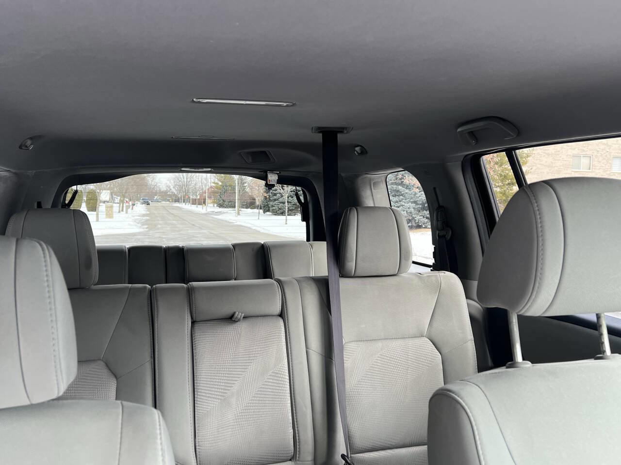 Used 2015 Honda Pilot LX image 28