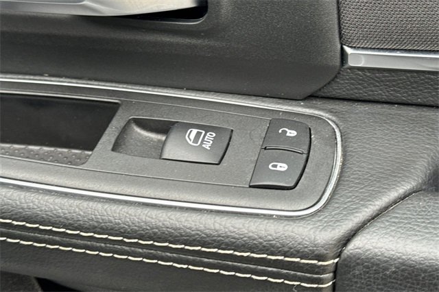 Used 2024 RAM 2500 Big Horn w/ Bed Utility Group image 22